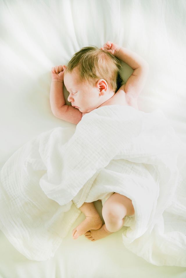 newborn photographer inspo
