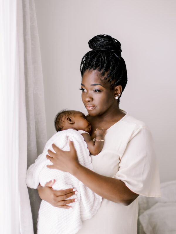 Photographer Spotlight | Valerie Callan Photography - The Motherhood  Anthology