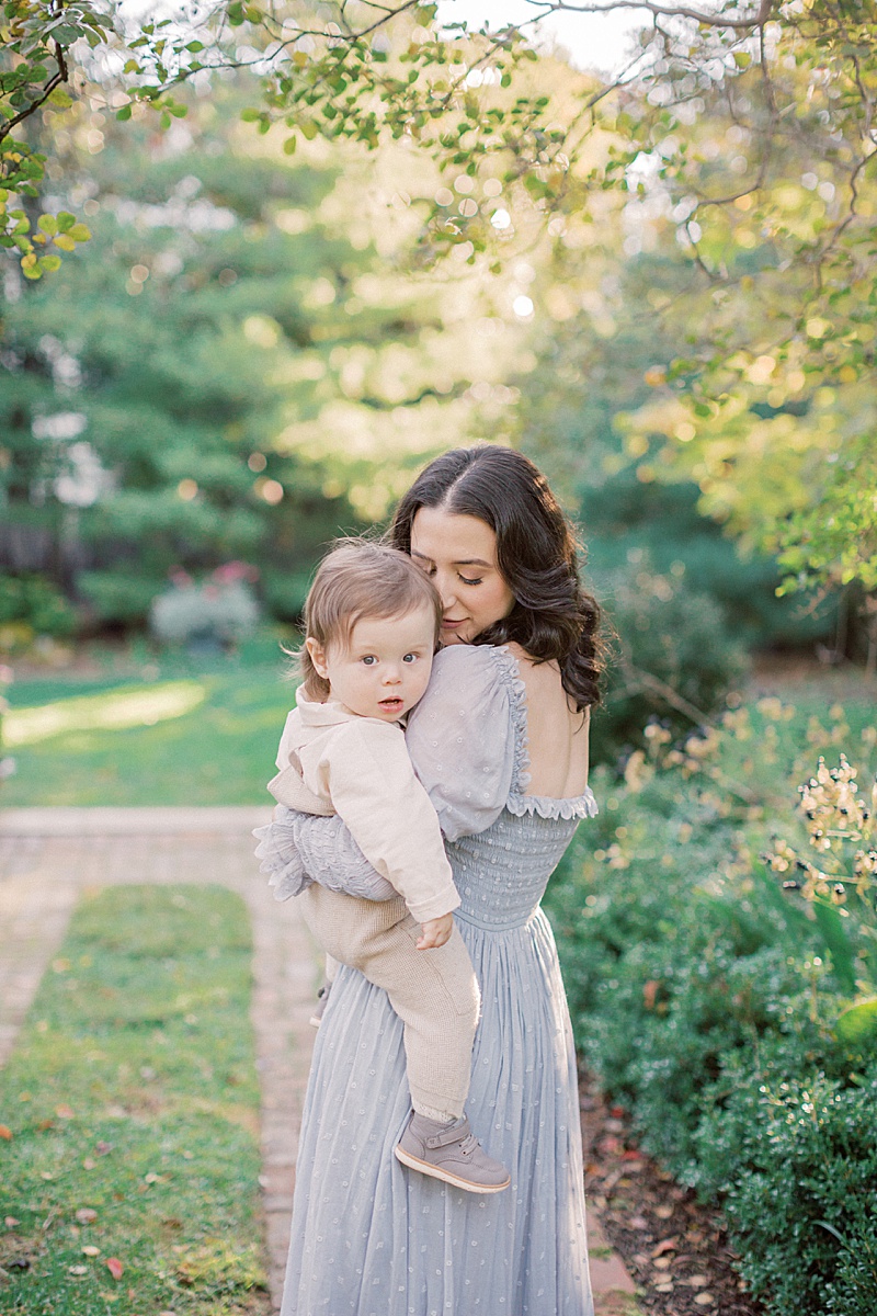 Marie-Elizabeth Photography highlight images featured on The Motherhood Anthology mama and baby in the spring season