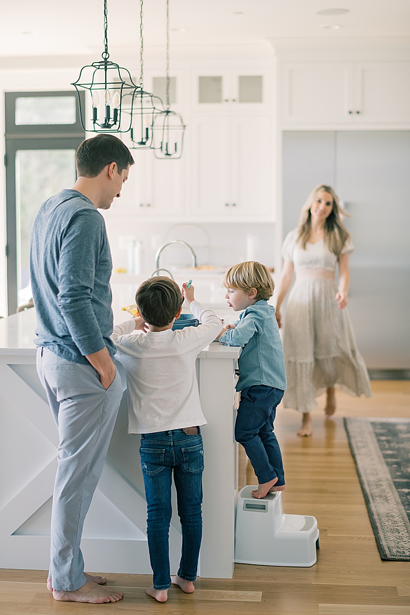 in-home lifestyle photography session making cookies in the kitchen family of four